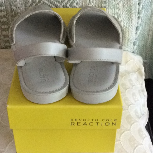 Kenneth Cole REACTION Sandal - Picture 4 of 16